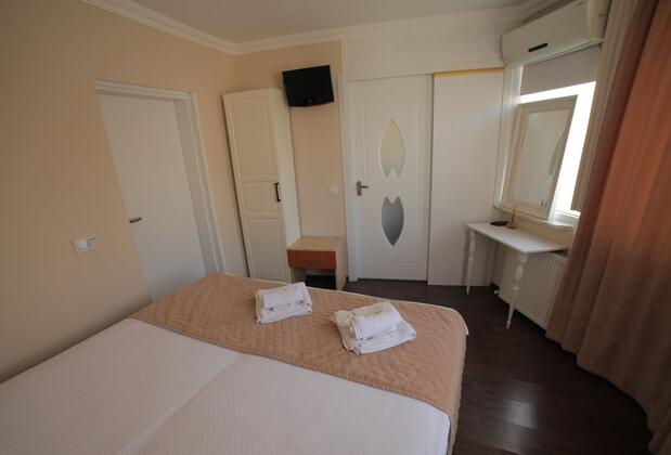 Hotel Rose Bouquets - Görsel 9