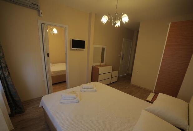 Hotel Rose Bouquets - Görsel 11