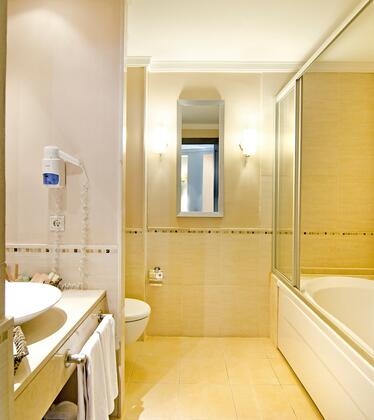 Korumar Hotel De Luxe - Görsel 27