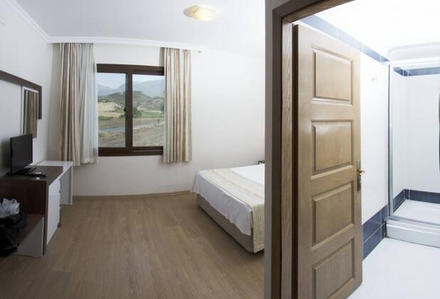 Palm Beach Arsuz - Görsel 3