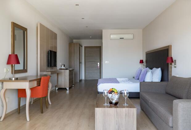 Ladies Beach Residence - Görsel 9