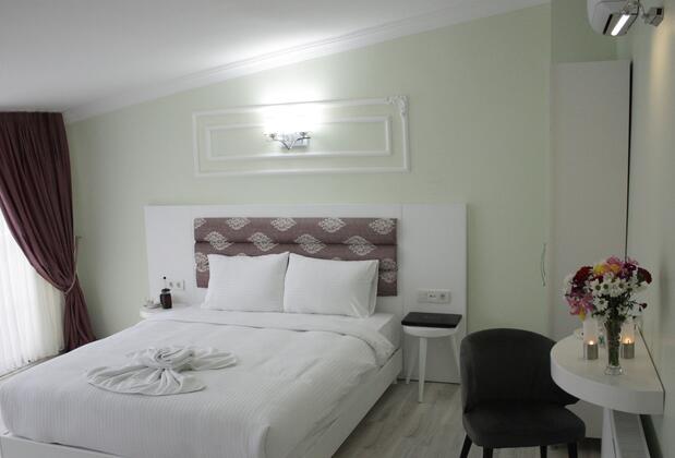 The Wolf Hotel - Görsel 10