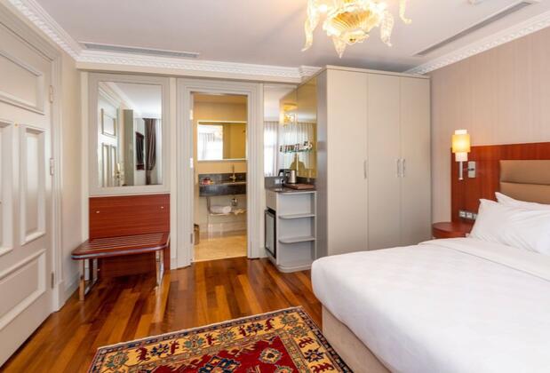 Blue Gilroy Hotel - Görsel 17