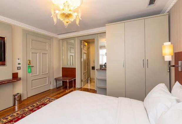 Blue Gilroy Hotel - Görsel 20