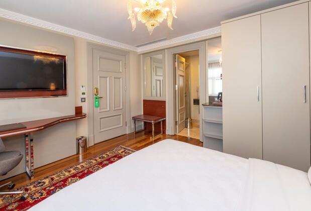 Blue Gilroy Hotel - Görsel 22