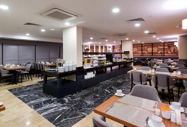 Four Sides Hotel Şişli - Görsel 10