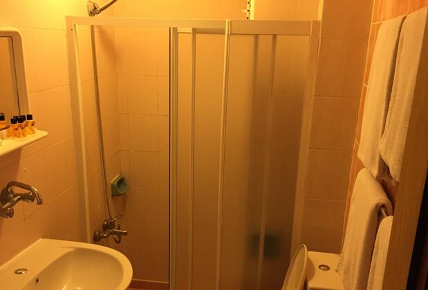 İstanbul Paris Hostel - Görsel 16