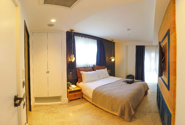 Maroon Tomtom - Görsel 30