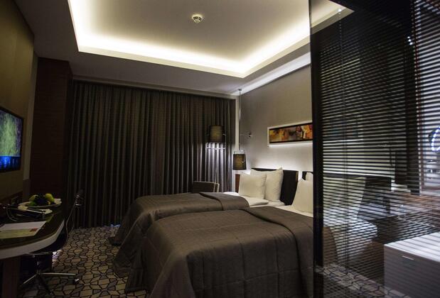 Royal Stay Palace Hotel - Görsel 28