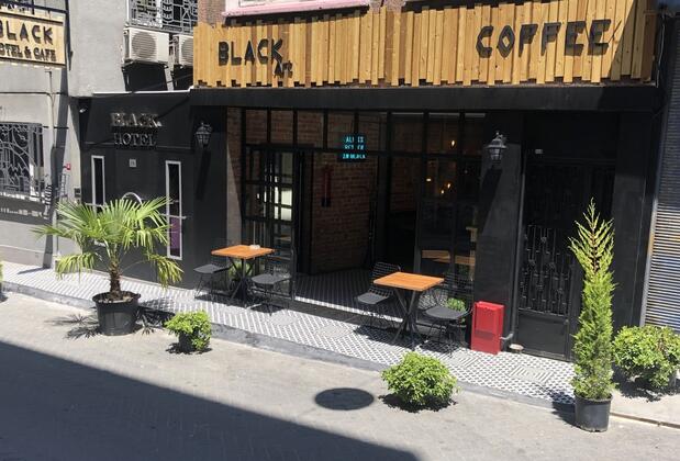 Black Art Otel - Görsel 3