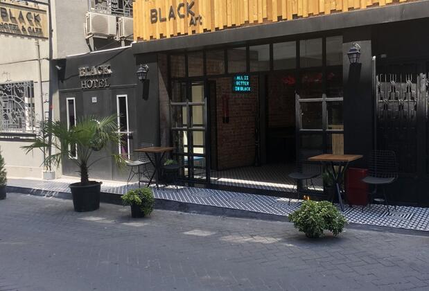 Black Art Otel - Görsel 4