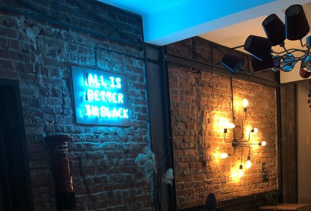 Black Art Otel - Görsel 6