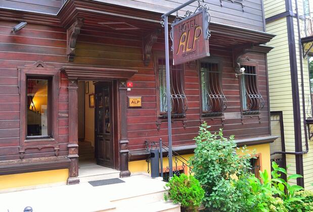 Hotel Alp Guesthouse - Görsel 3