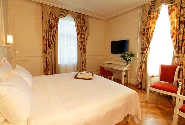 Corinne Art & Boutique Hotel - Görsel 18