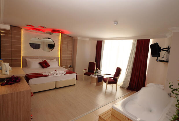 Dora Beach Hotel - Görsel 11