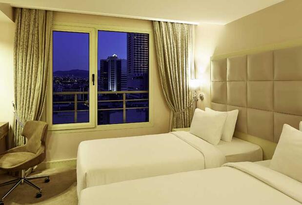 DoubleTree by Hilton Alsancak - Görsel 30