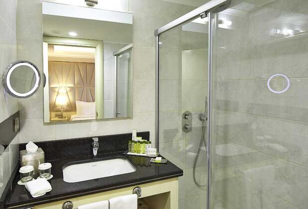 DoubleTree by Hilton Alsancak - Görsel 36