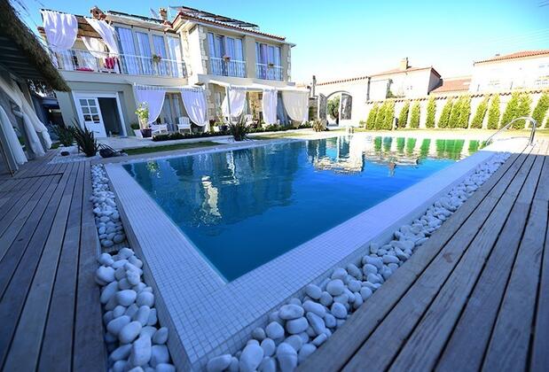 Sade Alaçatı Butik Otel - Görsel 9
