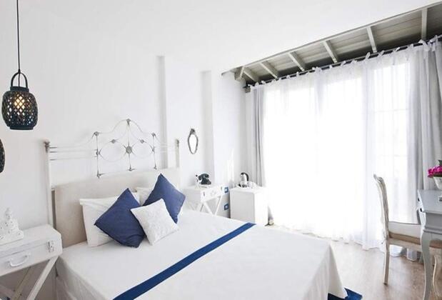 Sade Alaçatı Butik Otel - Görsel 17