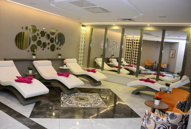 Royal Capital Hotel Suit - Görsel 10