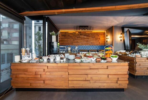 Royal Capital Hotel Suit - Görsel 14