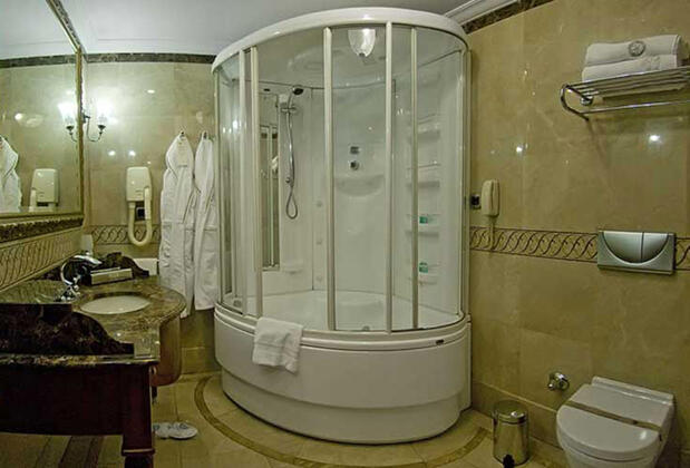 The Central Palace - Görsel 31