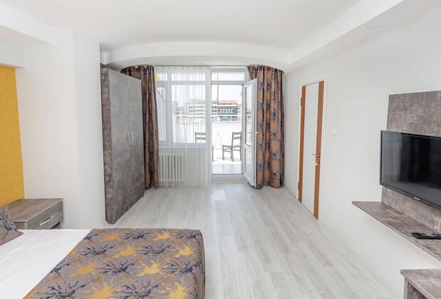 The Breeze Hotel - Görsel 13