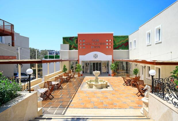 Cactus Fleur Beach Club - Görsel 10