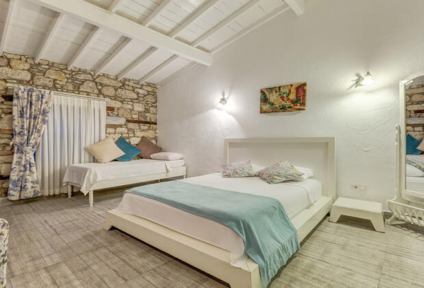 Alaçatı Eski Ev Hotel - Görsel 11