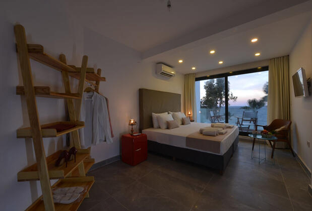 La Local Beach House - Görsel 8