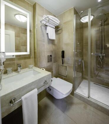 Titanic Comfort Hotel - Görsel 24