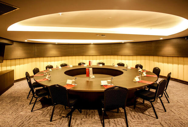 Ramada by Wyndham Isparta - Görsel 27