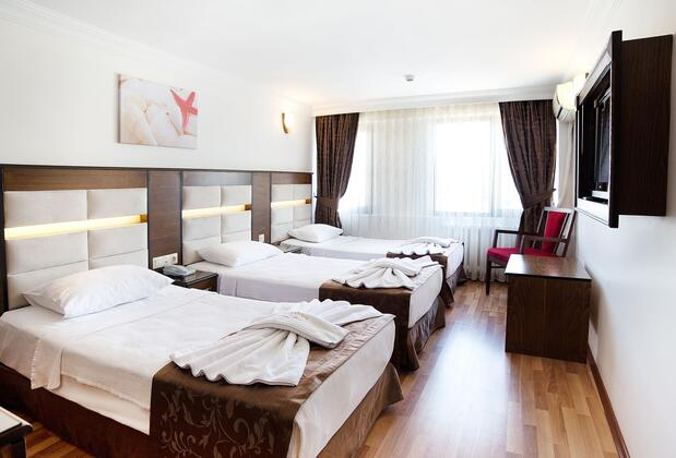 Hotel Santa Pera - Görsel 14