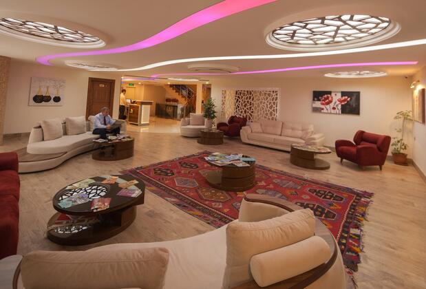 Armin Otel - Görsel 3