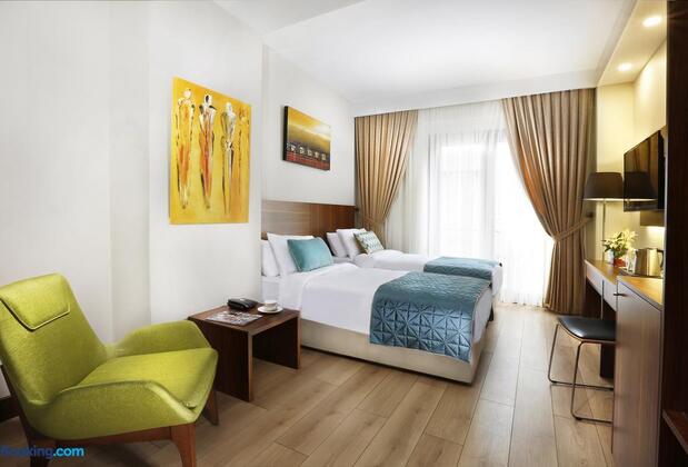 The White Orient Hotel - Görsel 34