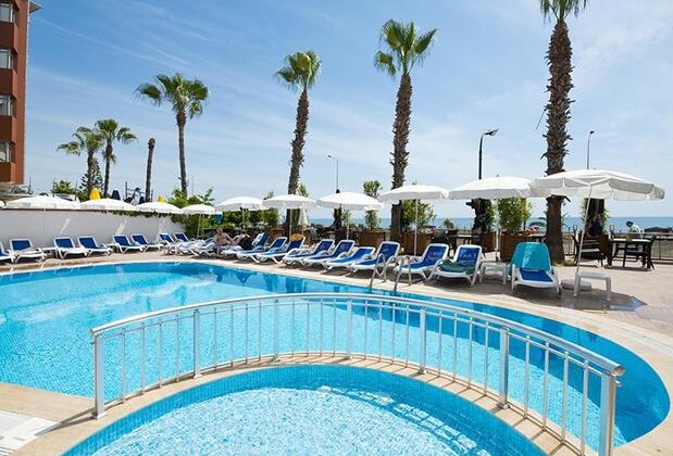 Parador Beach Hotel - Görsel 10