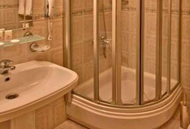 Alzer Hotel - Görsel 25