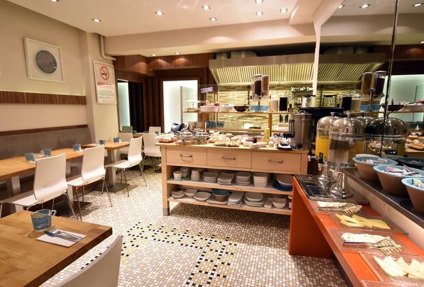 Elenaz Hotel - Görsel 11