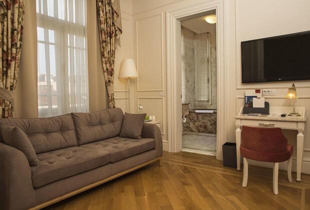 Corinne Art & Boutique Hotel - Görsel 13
