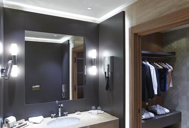 Mövenpick Hotel Istanbul Bosphorus - Görsel 36