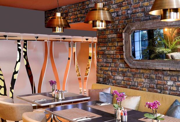 Mövenpick Hotel Istanbul Bosphorus - Görsel 11