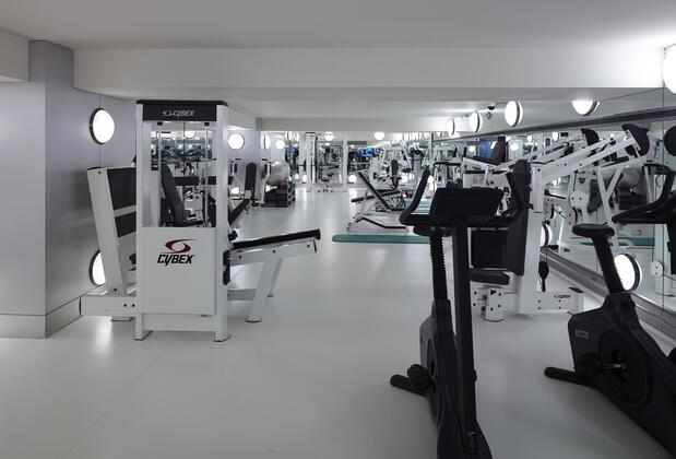 Mövenpick Hotel Istanbul Bosphorus - Görsel 13