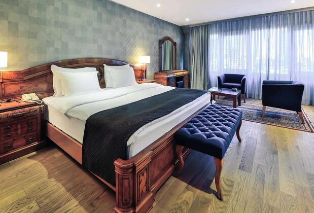 Mövenpick Hotel Istanbul Bosphorus - Görsel 16