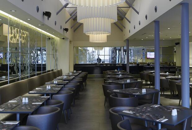 Mövenpick Hotel Istanbul Bosphorus - Görsel 20