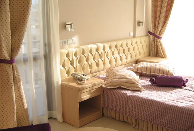 Esat Otel Kuşadası - Görsel 9