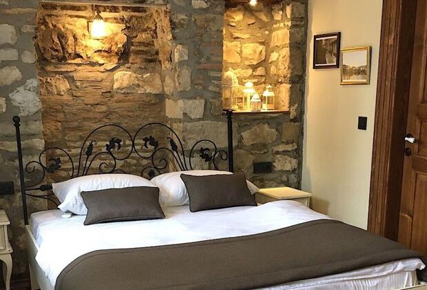 1870's Taş Konak Otel Garden - Görsel 15