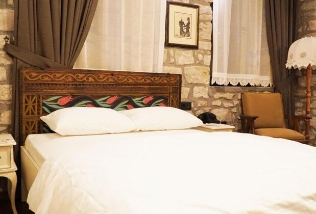 1870's Taş Konak Otel Garden - Görsel 16