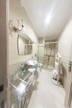 Villa Pera Suite Hotel - Görsel 15