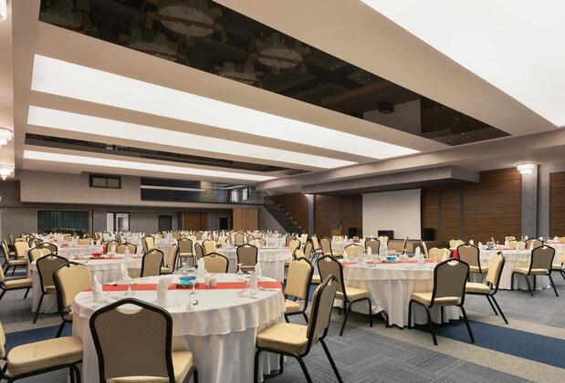 Ramada by Wyndham Tire - Görsel 29