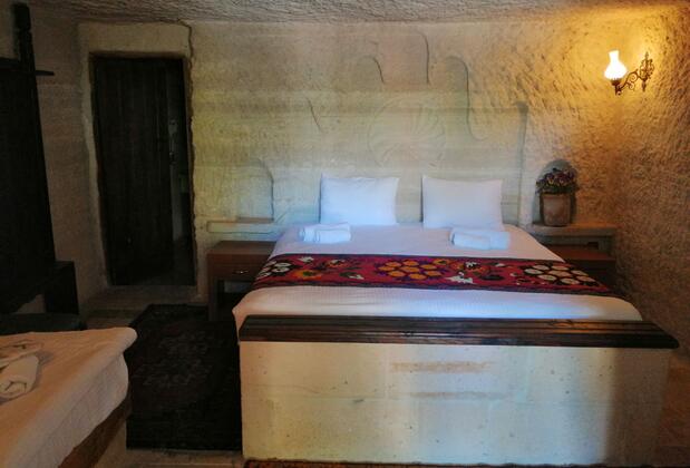 Seven Rock Cave House - Görsel 31